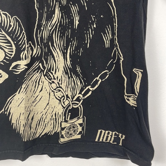 Obey Mens King Rooster Graphic Tee - Picture 2 of 4